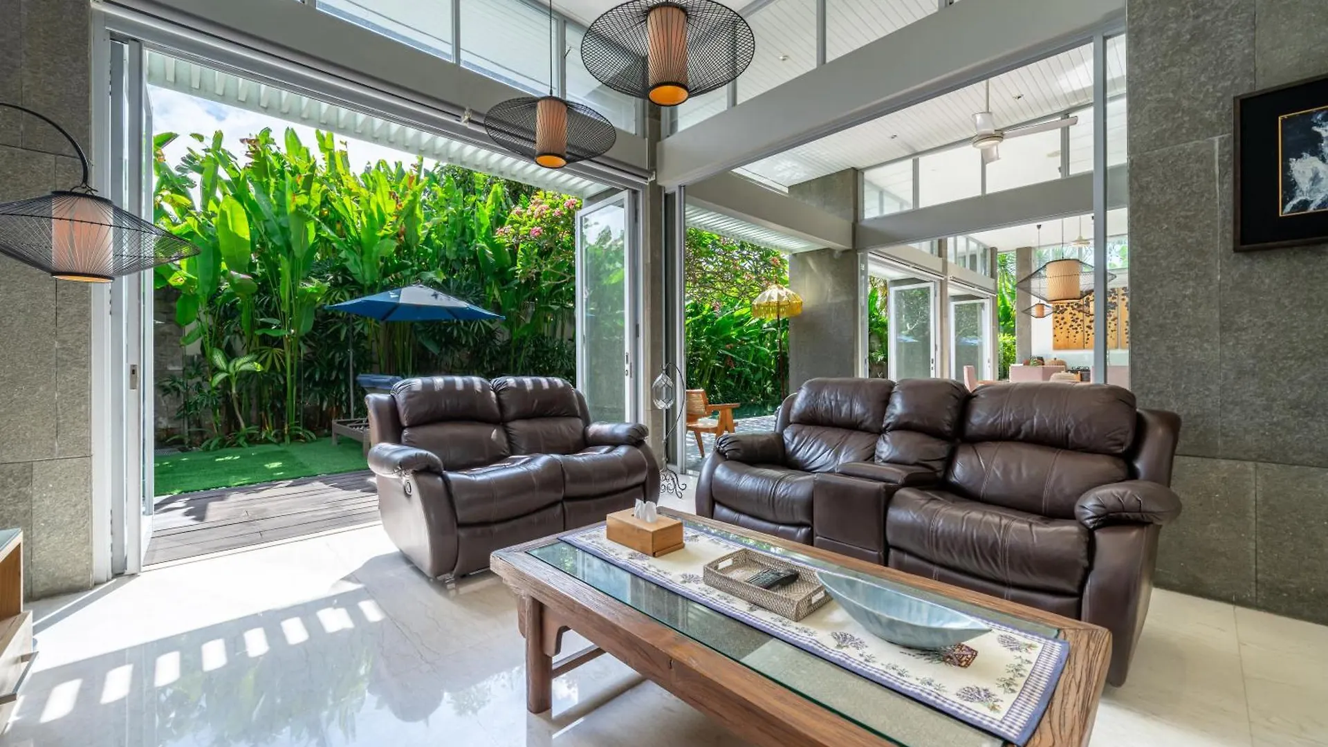 Cozy 3Br Villa In Central Seminyak Indonesia
